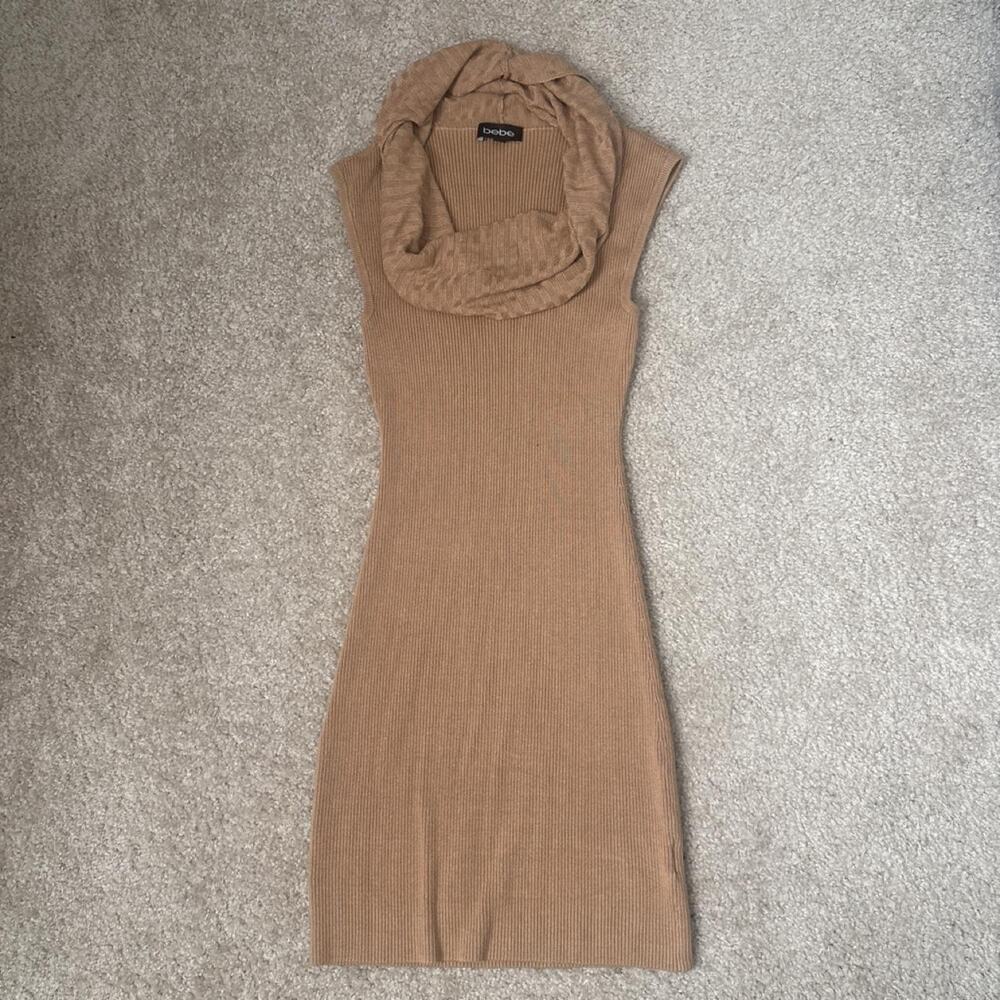 Vintage bebe tan ribbed cowl